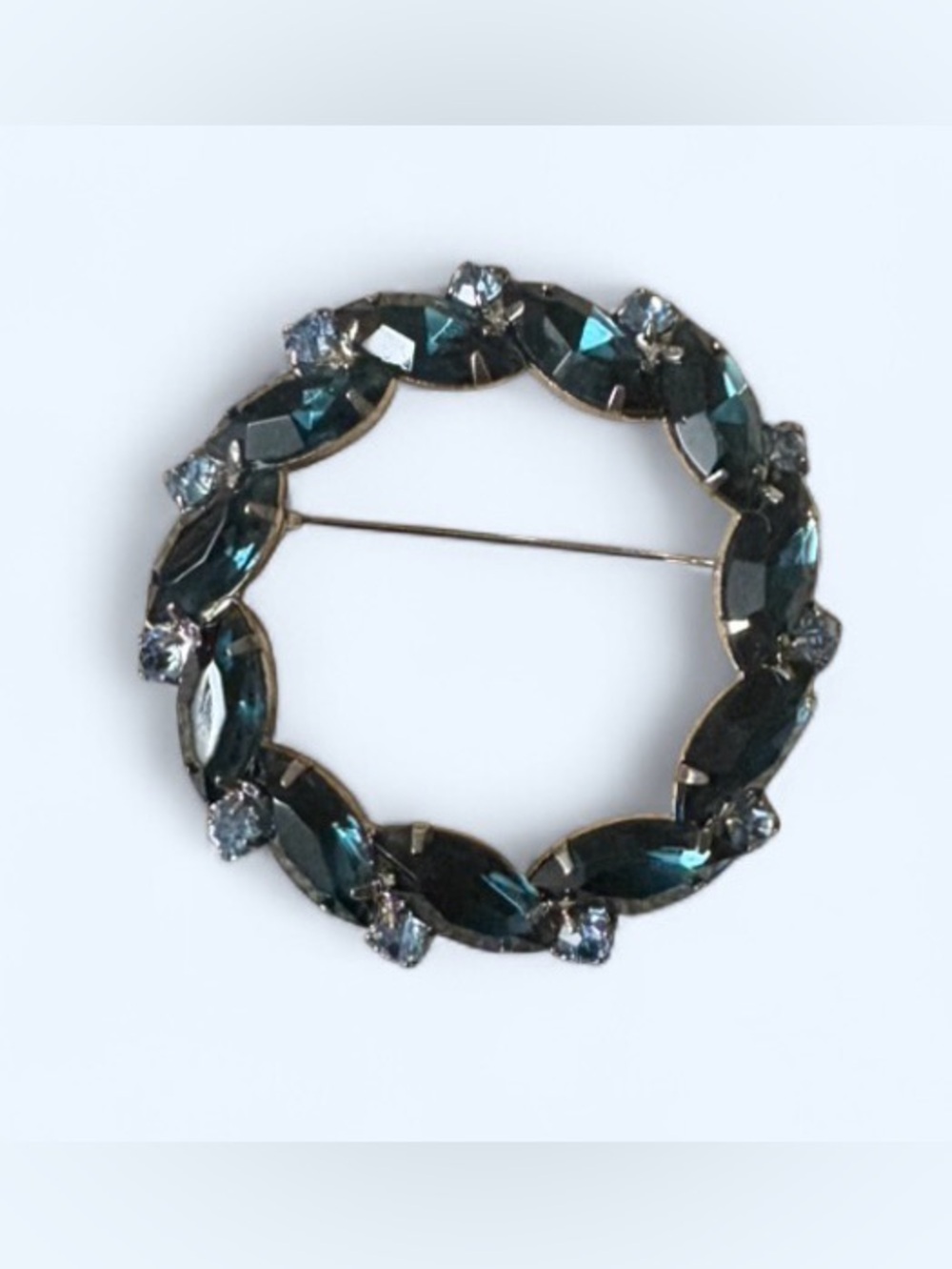 Vintage MCM Blue Rhinestone Circle Wreath Brooch Unbranded Mid Century